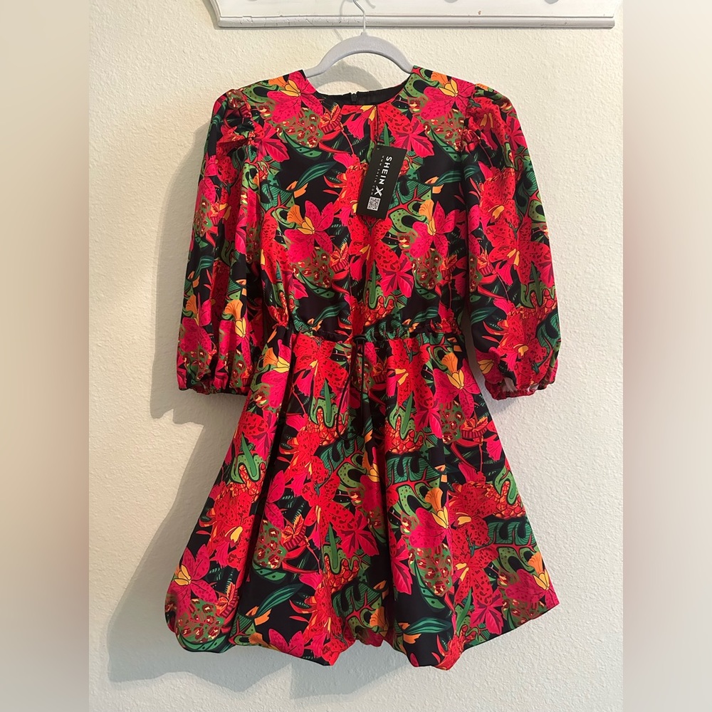 Red/magenta puffy floral dress